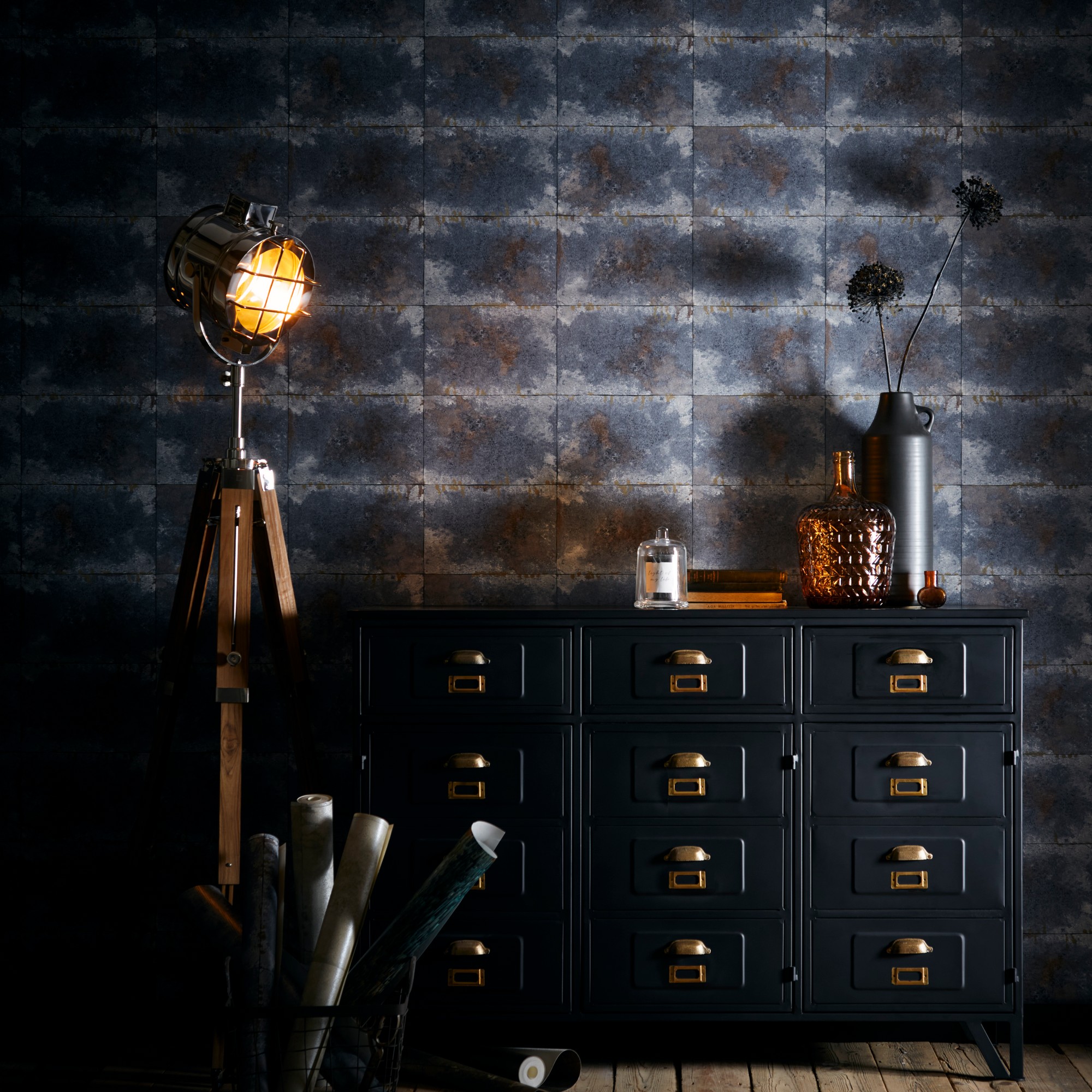 Igneous Wallpaper W0151 01 By Clarke And Clarke In Slate Grey